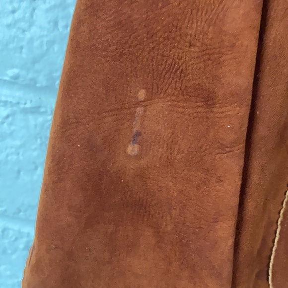 Vintage Caramel Suede Leather Fringe Western Jacket with Snap Closure - Picture 10 of 13